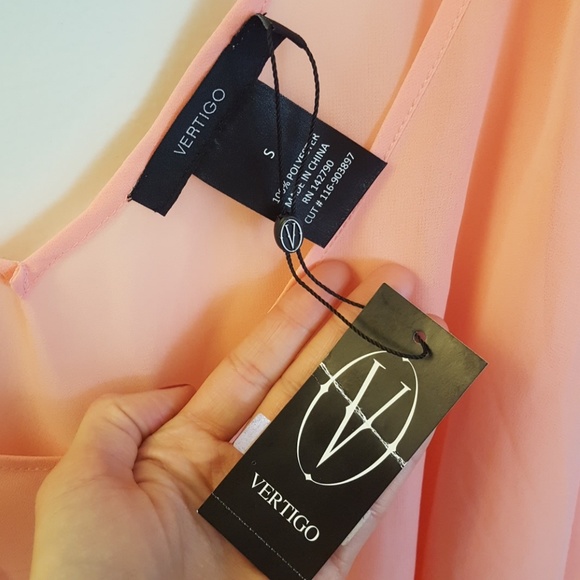 Vertigo Pink Sheer cover-up - Picture 3 of 5